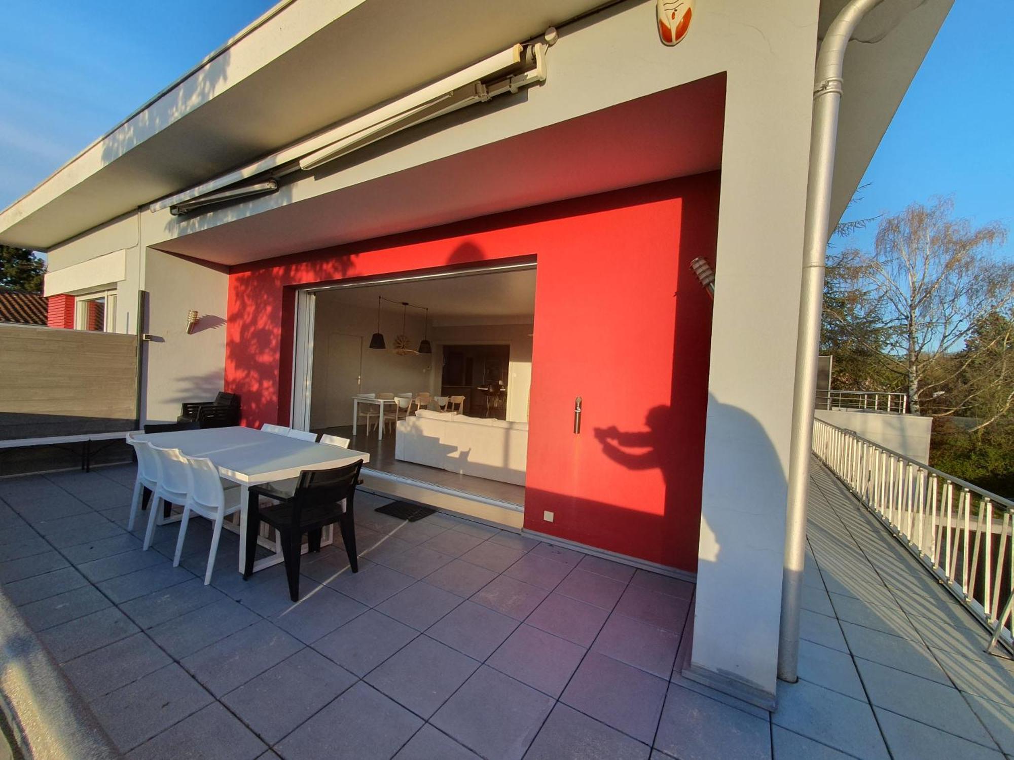 Les Appartements Sur Pompidou - 7 Appartements Neufs Societe Selogerametz Com ภายนอก รูปภาพ
